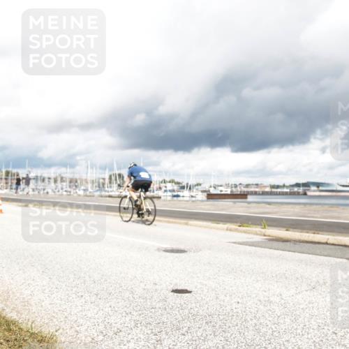 16.08.2026 - KN Förde Triathlon 2026 H.Heesch http://msf.ph/oto/9986992 16.08.2026 12:59:59 Radfahren 553, 558, 605, 738 meine-sportfotos.de