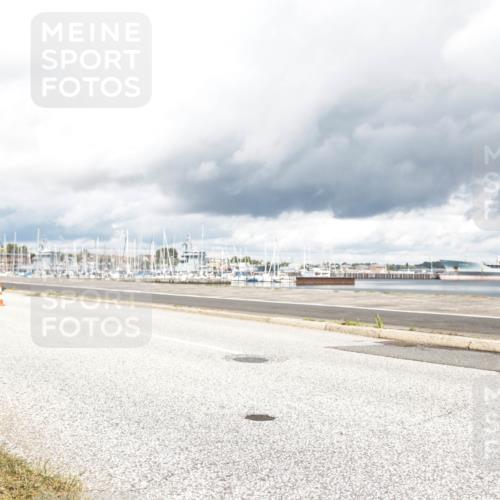 16.08.2026 - KN Förde Triathlon 2026 H.Heesch http://msf.ph/oto/9987003 16.08.2026 13:00:06 Radfahren 525, 559 meine-sportfotos.de