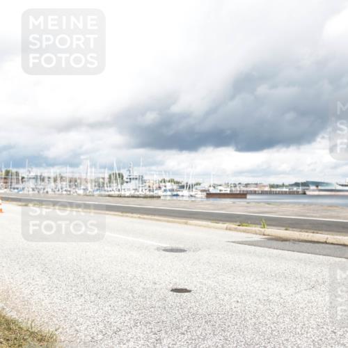 16.08.2026 - KN Förde Triathlon 2026 H.Heesch http://msf.ph/oto/9987018 16.08.2026 13:00:17 Radfahren 576, 732, 735 meine-sportfotos.de