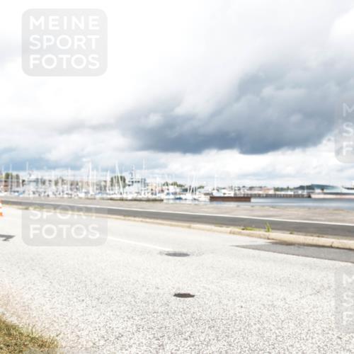 16.08.2026 - KN Förde Triathlon 2026 H.Heesch http://msf.ph/oto/9987022 16.08.2026 13:00:19 Radfahren 551, 576, 701, 732, 735 meine-sportfotos.de