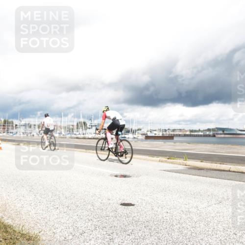 16.08.2026 - KN Förde Triathlon 2026 H.Heesch http://msf.ph/oto/9987062 16.08.2026 13:01:35 Radfahren 541, 595, 606, 710 meine-sportfotos.de