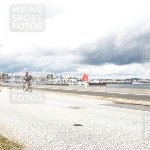 16.08.2026 - KN Förde Triathlon 2026 H.Heesch http://msf.ph/oto/9987089 16.08.2026 13:01:51 Radfahren 532, 598, 719, 733, 738 meine-sportfotos.de