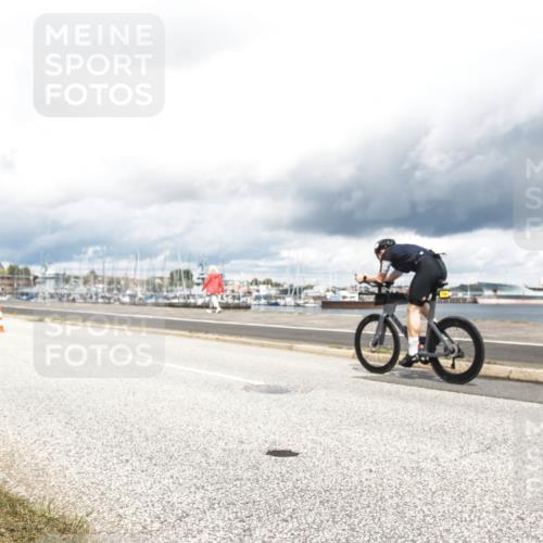 16.08.2026 - KN Förde Triathlon 2026 H.Heesch http://msf.ph/oto/9987096 16.08.2026 13:01:54 Radfahren 532, 598, 719, 730, 738 meine-sportfotos.de
