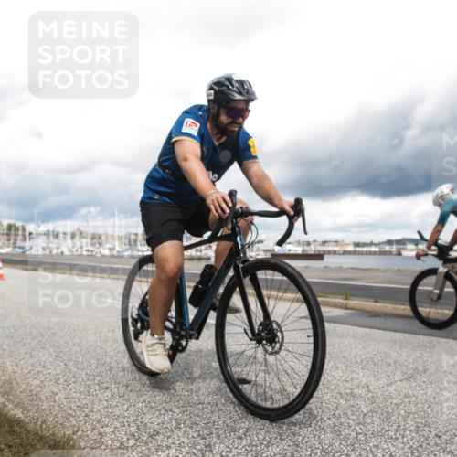 16.08.2026 - KN Förde Triathlon 2026 H.Heesch http://msf.ph/oto/9987107 16.08.2026 13:02:33 Radfahren 506, 599, 604, 708 meine-sportfotos.de