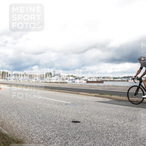 16.08.2026 - KN Förde Triathlon 2026 H.Heesch http://msf.ph/oto/9987145 16.08.2026 13:03:40 Radfahren 518, 531, 535, 546, 548, 567, 585 meine-sportfotos.de