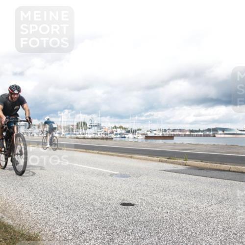 16.08.2026 - KN Förde Triathlon 2026 H.Heesch http://msf.ph/oto/9987184 16.08.2026 13:04:18 Radfahren 575, 606 meine-sportfotos.de