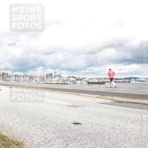 16.08.2026 - KN Förde Triathlon 2026 H.Heesch http://msf.ph/oto/9987190 16.08.2026 13:04:20 Radfahren 575, 606 meine-sportfotos.de