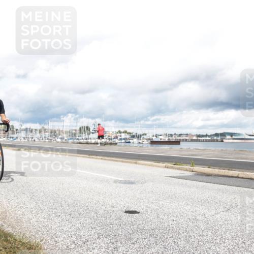 16.08.2026 - KN Förde Triathlon 2026 H.Heesch http://msf.ph/oto/9987193 16.08.2026 13:04:24 Radfahren 575 meine-sportfotos.de