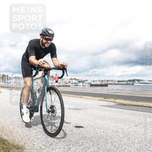 16.08.2026 - KN Förde Triathlon 2026 H.Heesch http://msf.ph/oto/9987194 16.08.2026 13:04:24 Radfahren 575 meine-sportfotos.de