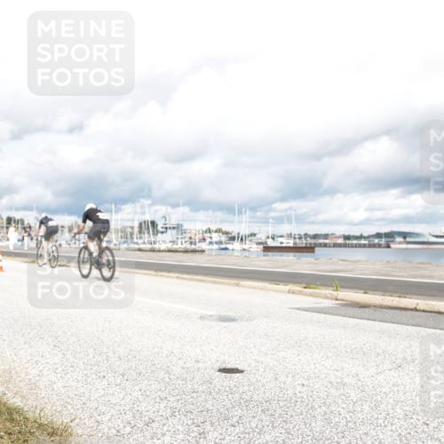 16.08.2026 - KN Förde Triathlon 2026 H.Heesch http://msf.ph/oto/9987250 16.08.2026 13:05:07 Radfahren 196, 502, 508, 708, 742 meine-sportfotos.de