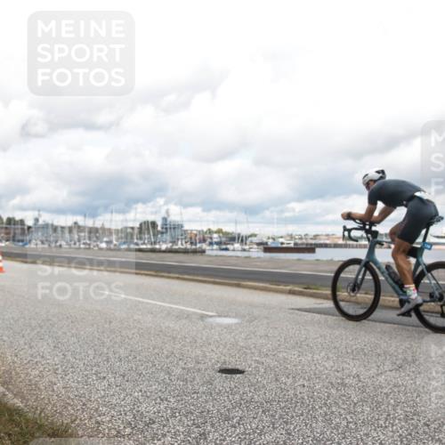 16.08.2026 - KN Förde Triathlon 2026 H.Heesch http://msf.ph/oto/9987278 16.08.2026 13:05:47 Radfahren 518 meine-sportfotos.de
