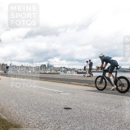 16.08.2026 - KN Förde Triathlon 2026 H.Heesch http://msf.ph/oto/9987323 16.08.2026 13:07:05 Radfahren 509, 543, 727 meine-sportfotos.de