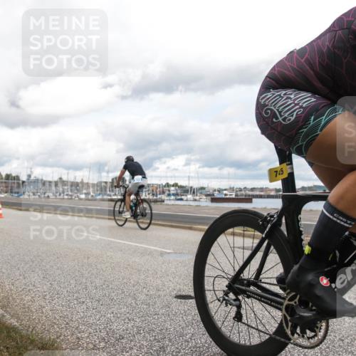 16.08.2026 - KN Förde Triathlon 2026 H.Heesch http://msf.ph/oto/9987359 16.08.2026 13:08:23 Radfahren 541, 584, 590, 602, 607, 612, 722, 745 meine-sportfotos.de
