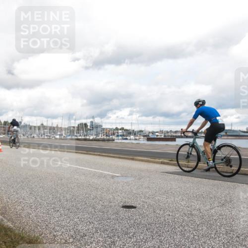16.08.2026 - KN Förde Triathlon 2026 H.Heesch http://msf.ph/oto/9987360 16.08.2026 13:08:24 Radfahren 541, 584, 590, 607, 612, 722, 745 meine-sportfotos.de