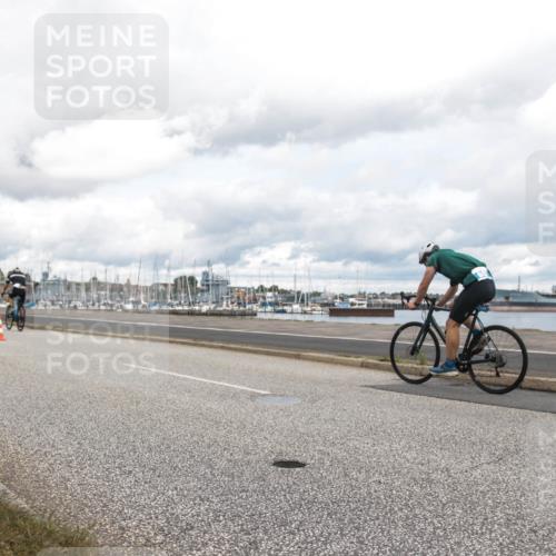 16.08.2026 - KN Förde Triathlon 2026 H.Heesch http://msf.ph/oto/9987362 16.08.2026 13:08:27 Radfahren 541, 584, 612 meine-sportfotos.de