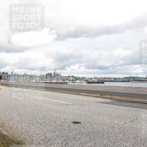 16.08.2026 - KN Förde Triathlon 2026 H.Heesch http://msf.ph/oto/9987370 16.08.2026 13:08:42 Radfahren 527, 576 meine-sportfotos.de