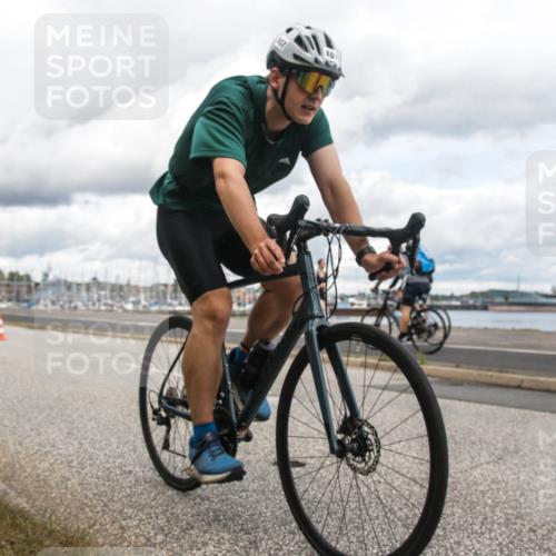16.08.2026 - KN Förde Triathlon 2026 H.Heesch http://msf.ph/oto/9987428 16.08.2026 13:10:55 Radfahren 590, 598, 602, 607, 722 meine-sportfotos.de