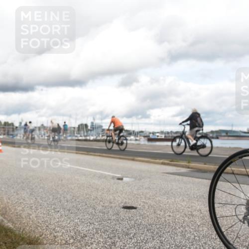 16.08.2026 - KN Förde Triathlon 2026 H.Heesch http://msf.ph/oto/9987429 16.08.2026 13:11:02 Radfahren 503, 506, 532, 538, 547, 597, 598, 707, 731, 736 meine-sportfotos.de