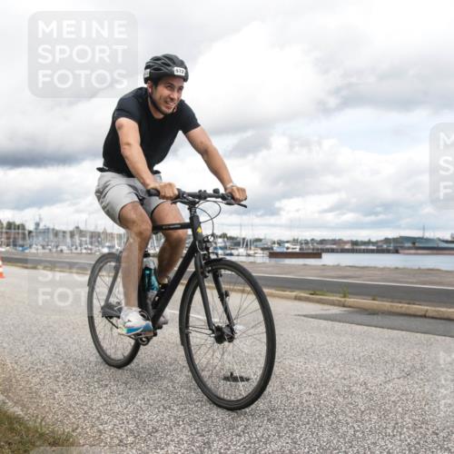 16.08.2026 - KN Förde Triathlon 2026 H.Heesch http://msf.ph/oto/9987443 16.08.2026 13:11:23 Radfahren 572, 576, 604, 608, 703, 716 meine-sportfotos.de