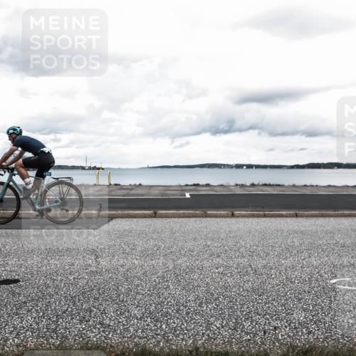 16.08.2026 - KN Förde Triathlon 2026 H.Heesch http://msf.ph/oto/9987490 16.08.2026 13:13:31 Radfahren 515, 517, 538, 717, 736 meine-sportfotos.de
