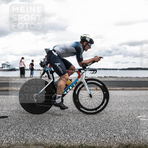 16.08.2026 - KN Förde Triathlon 2026 H.Heesch http://msf.ph/oto/9987535 16.08.2026 13:15:20 Radfahren 575, 708, 711 meine-sportfotos.de