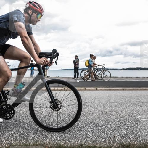 16.08.2026 - KN Förde Triathlon 2026 H.Heesch http://msf.ph/oto/9987538 16.08.2026 13:15:26 Radfahren 531, 711, 721 meine-sportfotos.de