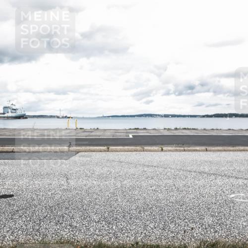 16.08.2026 - KN Förde Triathlon 2026 H.Heesch http://msf.ph/oto/9987550 16.08.2026 13:15:56 Radfahren 527, 551 meine-sportfotos.de