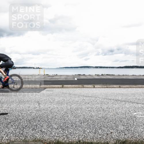 16.08.2026 - KN Förde Triathlon 2026 H.Heesch http://msf.ph/oto/9987551 16.08.2026 13:16:02 Radfahren 517, 525, 527, 551, 571, 734 meine-sportfotos.de