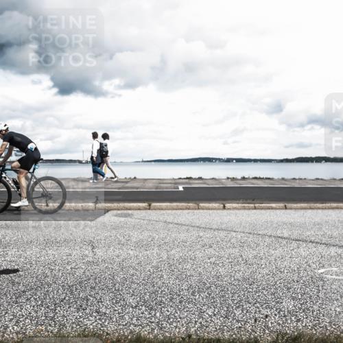 16.08.2026 - KN Förde Triathlon 2026 H.Heesch http://msf.ph/oto/9987608 16.08.2026 13:18:20 Radfahren 557, 702 meine-sportfotos.de
