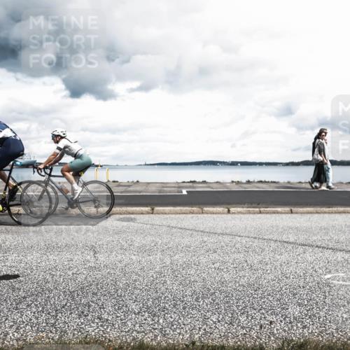 16.08.2026 - KN Förde Triathlon 2026 H.Heesch http://msf.ph/oto/9987614 16.08.2026 13:18:37 Radfahren 547, 592 meine-sportfotos.de