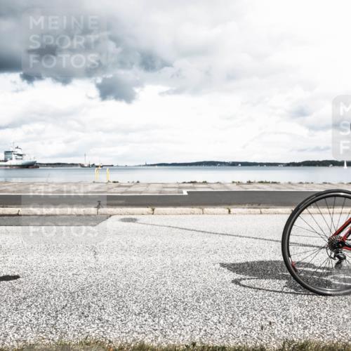 16.08.2026 - KN Förde Triathlon 2026 H.Heesch http://msf.ph/oto/9987634 16.08.2026 13:19:26 Radfahren 713, 735 meine-sportfotos.de