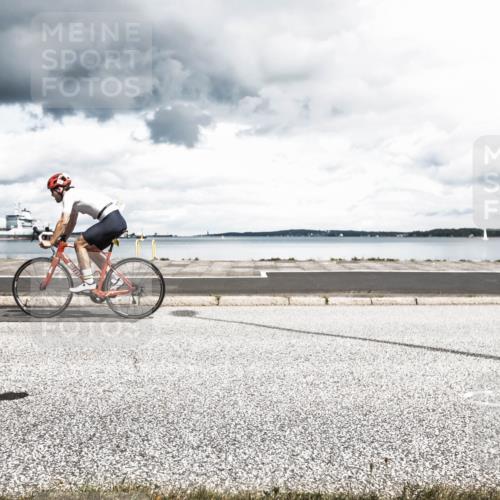 16.08.2026 - KN Förde Triathlon 2026 H.Heesch http://msf.ph/oto/9987638 16.08.2026 13:19:36 Radfahren 522, 574, 701, 743 meine-sportfotos.de