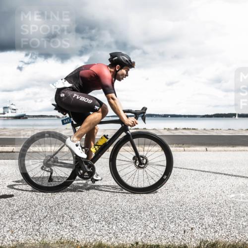 16.08.2026 - KN Förde Triathlon 2026 H.Heesch http://msf.ph/oto/9987652 16.08.2026 13:20:02 Radfahren 562, 591, 709, 723, 733, 737 meine-sportfotos.de