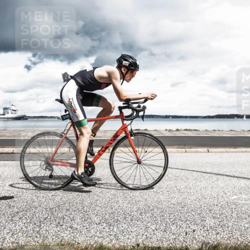 16.08.2026 - KN Förde Triathlon 2026 H.Heesch http://msf.ph/oto/9987658 16.08.2026 13:20:15 Radfahren 549, 584 meine-sportfotos.de