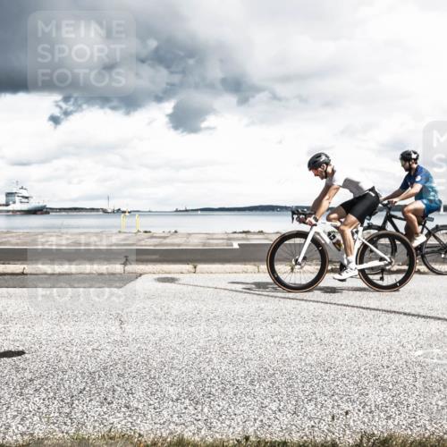 16.08.2026 - KN Förde Triathlon 2026 H.Heesch http://msf.ph/oto/9987660 16.08.2026 13:20:20 Radfahren 549, 584 meine-sportfotos.de