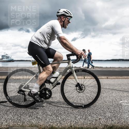 16.08.2026 - KN Förde Triathlon 2026 H.Heesch http://msf.ph/oto/9987710 16.08.2026 13:22:43 Radfahren 737 meine-sportfotos.de