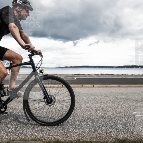 16.08.2026 - KN Förde Triathlon 2026 H.Heesch http://msf.ph/oto/9987736 16.08.2026 13:23:49 Radfahren 517, 535, 545, 578, 581, 589, 729, 746 meine-sportfotos.de