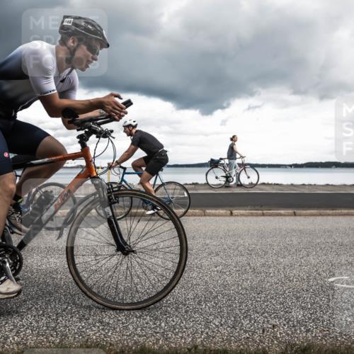 16.08.2026 - KN Förde Triathlon 2026 H.Heesch http://msf.ph/oto/9987758 16.08.2026 13:24:57 Radfahren 546, 561 meine-sportfotos.de