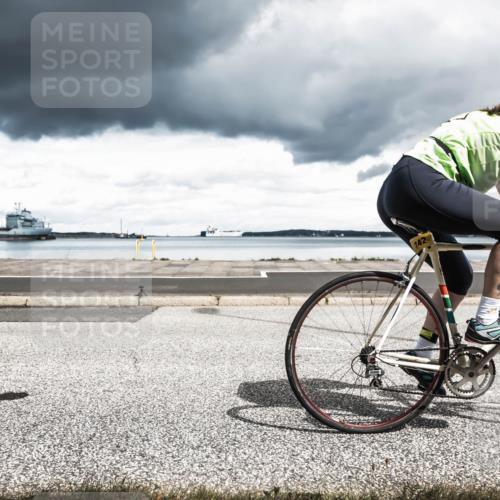 16.08.2026 - KN Förde Triathlon 2026 H.Heesch http://msf.ph/oto/9987793 16.08.2026 13:26:36 Radfahren 715, 742 meine-sportfotos.de