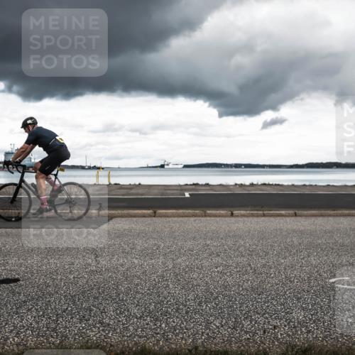 16.08.2026 - KN Förde Triathlon 2026 H.Heesch http://msf.ph/oto/9987799 16.08.2026 13:26:58 Radfahren 565, 743 meine-sportfotos.de