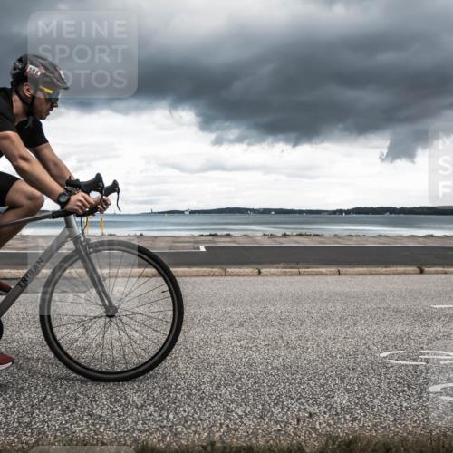 16.08.2026 - KN Förde Triathlon 2026 H.Heesch http://msf.ph/oto/9987863 16.08.2026 13:32:16 Radfahren 589, 596 meine-sportfotos.de