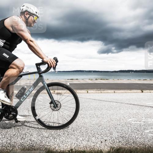 16.08.2026 - KN Förde Triathlon 2026 H.Heesch http://msf.ph/oto/9987894 16.08.2026 13:35:10 Radfahren  meine-sportfotos.de