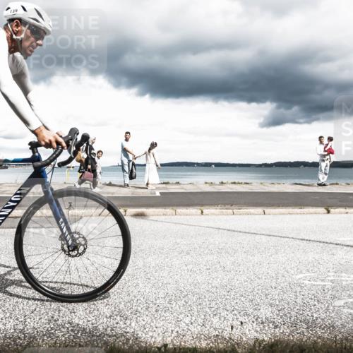 16.08.2026 - KN Förde Triathlon 2026 H.Heesch http://msf.ph/oto/9987910 16.08.2026 13:36:58 Radfahren  meine-sportfotos.de