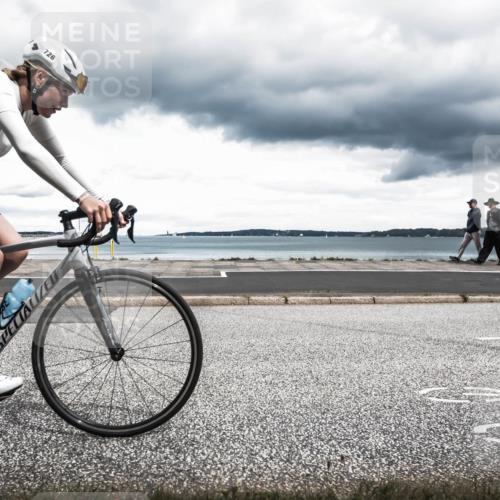16.08.2026 - KN Förde Triathlon 2026 H.Heesch http://msf.ph/oto/9987913 16.08.2026 13:37:38 Radfahren  meine-sportfotos.de