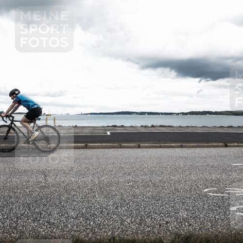 16.08.2026 - KN Förde Triathlon 2026 H.Heesch http://msf.ph/oto/9987923 16.08.2026 13:41:36 Radfahren  meine-sportfotos.de