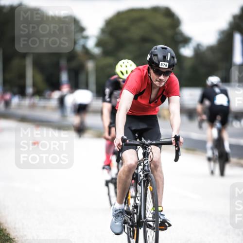 16.08.2026 - KN Förde Triathlon 2026 H.Heesch http://msf.ph/oto/9987946 16.08.2026 13:12:10 Radfahren 523, 542, 555, 578, 589, 729, 746 meine-sportfotos.de