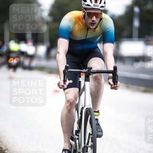 16.08.2026 - KN Förde Triathlon 2026 H.Heesch http://msf.ph/oto/9987961 16.08.2026 13:12:17 Radfahren 523, 542, 553, 568, 701 meine-sportfotos.de