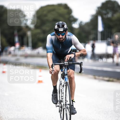 16.08.2026 - KN Förde Triathlon 2026 H.Heesch http://msf.ph/oto/9988016 16.08.2026 13:12:42 Radfahren 574 meine-sportfotos.de