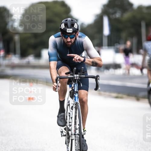 16.08.2026 - KN Förde Triathlon 2026 H.Heesch http://msf.ph/oto/9988019 16.08.2026 13:12:42 Radfahren 574 meine-sportfotos.de