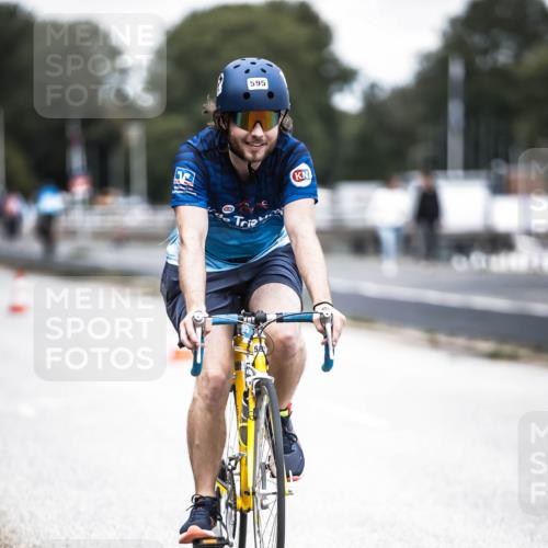 16.08.2026 - KN Förde Triathlon 2026 H.Heesch http://msf.ph/oto/9988033 16.08.2026 13:12:52 Radfahren 514, 518, 595, 708 meine-sportfotos.de